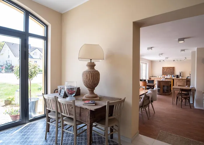 Eifellust Отель Шалькенмерен