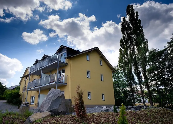 Отель Eifellust 3*